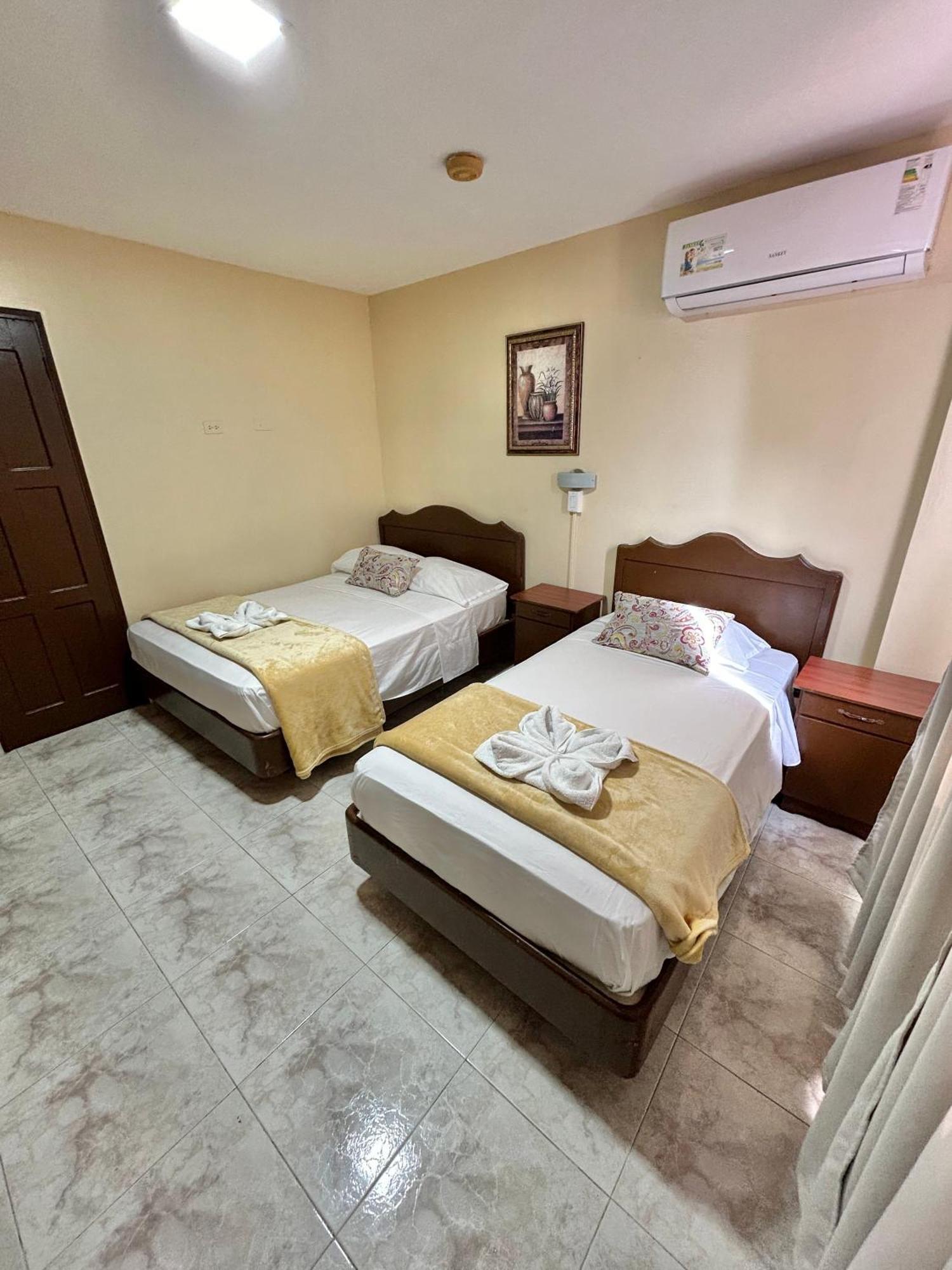 Hotel Madrid Chiriqui Давид Екстер'єр фото