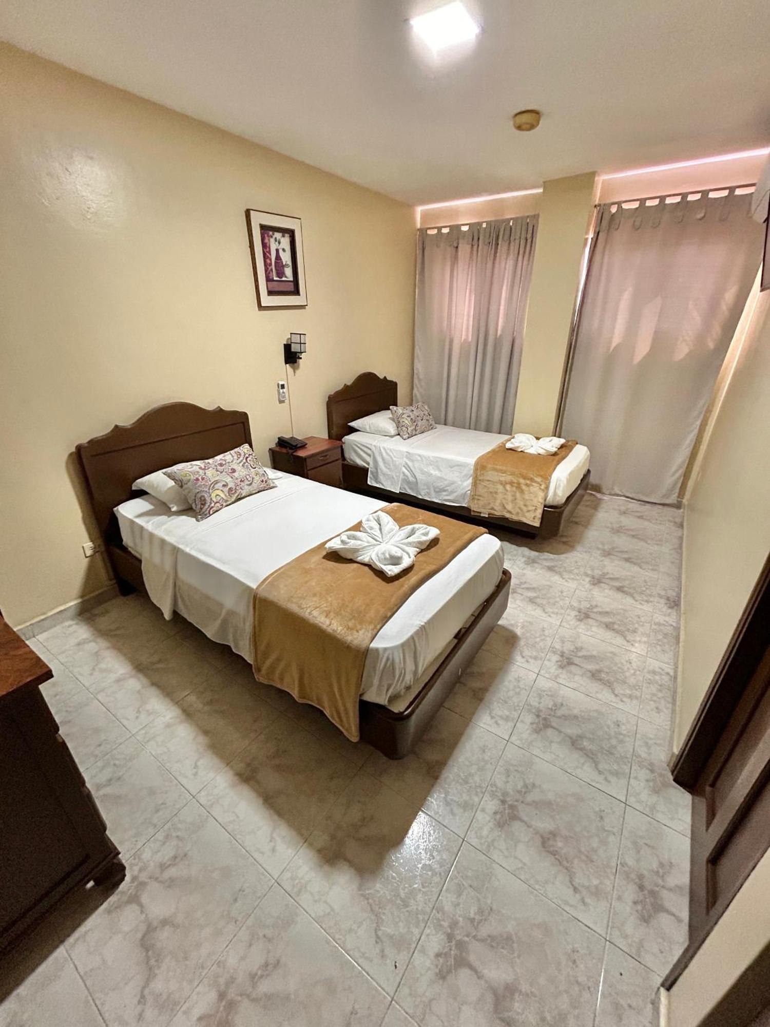 Hotel Madrid Chiriqui Давид Екстер'єр фото