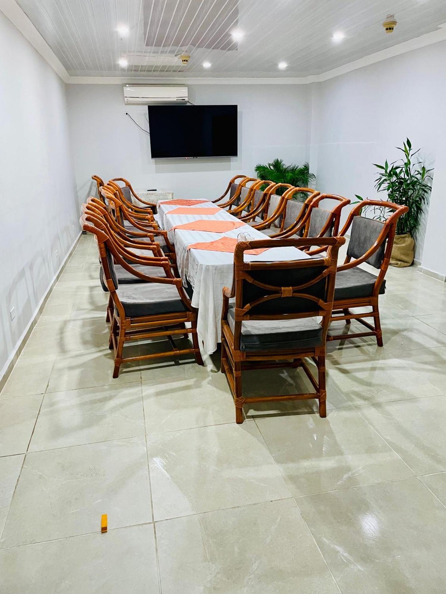 Hotel Madrid Chiriqui Давид Екстер'єр фото